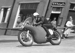 Peter Middleton (Norton) 1960 Junior TT Peter Middleton (Norton) 1960 Junior TT