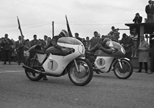 Phil Read (Gilera) and Alan Shepherd (Kirby Matchless) 1963 Senior TT Phil Read (Gilera) and Alan Shepherd (Kirby Matchless) 1963 Senior TT