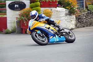Rab Davie (Yamaha) 2009 Junior Manx Grand Prix Rab Davie (Yamaha) 2009 Junior Manx Grand Prix