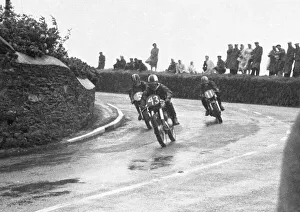 Reuben Hardy (DOT) Peter Richardson (Norton, 5) John Griffiths (Norton) 1959 Southern 100 Reuben Hardy (DOT) Peter Richardson (Norton, 5) John Griffiths (Norton) 1959 Southern 100