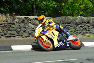 Images Dated 3rd October 2019: Rob Hodson (PRF Suzuki) 2016 Superbike TT