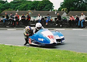 Rod Bellas & Philip Roberts (Windle Yamaha) 2004 Sidecar TT Rod Bellas & Philip Roberts (Windle Yamaha) 2004 Sidecar TT