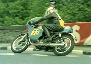 Roger Bowler (Crooks Suzuki) 1976 Senior TT Roger Bowler (Crooks Suzuki) 1976 Senior TT