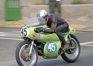 Images Dated 16th January 2018: Roy Graham (Drixton Aermacchi) 1970 Junior TT