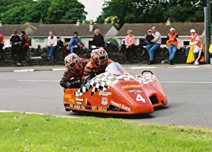 Roy Hanks & Dave Wells (DMR Yamaha) 2004 Sidecar TT Roy Hanks & Dave Wells (DMR Yamaha) 2004 Sidecar TT