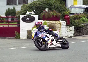 Si Fulton (Suzuki) 2004 Newcomers Manx Grand Prix Si Fulton (Suzuki) 2004 Newcomers Manx Grand Prix