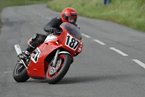 Images Dated 23rd May 2009: Steve Osborne (Yamaha) 2009 Jurby Road