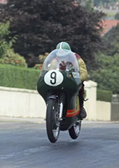 Tom Dickie (Kuhn Seeley) 1970 Senior TT Tom Dickie (Kuhn Seeley) 1970 Senior TT