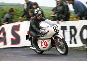 Tommy Robb (Suzuki) 1968 Production TT Tommy Robb (Suzuki) 1968 Production TT