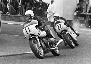 Tony Anderson (BMW) & Darryl Pendlebury (Triumph) 1971 Production TT Tony Anderson (BMW) & Darryl Pendlebury (Triumph) 1971 Production TT