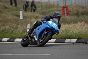 Tony Davies (Yamaha) 2008 Junior Manx Grand Prix Tony Davies (Yamaha) 2008 Junior Manx Grand Prix