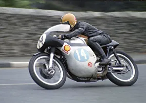 Tony Randle (Norton) 1972 Junior Manx Grand Prix Tony Randle (Norton) 1972 Junior Manx Grand Prix