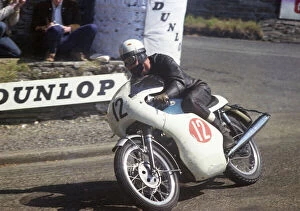 Images Dated 3rd December 2015: The TT100 tyre namer: Malcolm Uphill (Triumph) 1969 Production TT