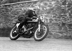 Images Dated 15th August 2018: Ulf Gate (Norton) 1957 Junior TT