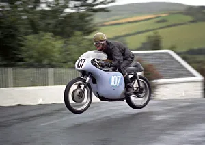 Vic Roberts (BSA) 1967 Junior Manx Grand Prix Vic Roberts (BSA) 1967 Junior Manx Grand Prix