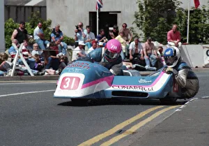 Wally Saunders & Greg Mahon (Ireson Yamaha) 1993 Sidecar TT Wally Saunders & Greg Mahon (Ireson Yamaha) 1993 Sidecar TT