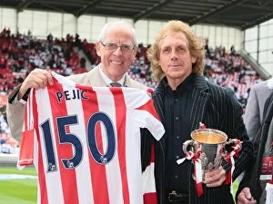 Images Dated 12th May 2013: Stoke City Legends