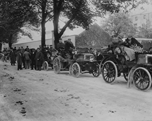 1900 1000 mile trial. Procession through Cheltenham 1900 1000 mile trial. Procession through Cheltenham