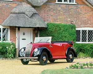 Images Dated 15th December 2011: 1939 Morris Eight Series E Tourer