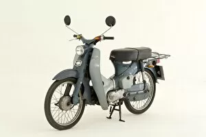 Images Dated 21st March 2013: 1964 Honda C50 Scooter-1