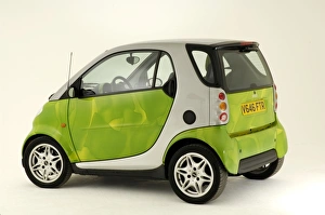 Rear Three Quarters Gallery: 2001 Smart car