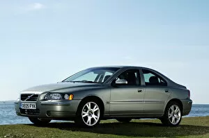 Images Dated 7th September 2005: 2005 Volvo S60