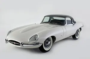 Coupe Gallery: Jaguar E type 1961