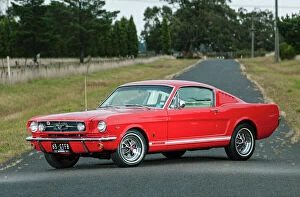Cars Gallery: 1965 Ford Mustang GT Fastback - Red