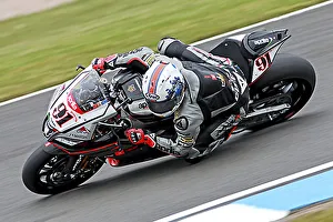 2015 World Superbike Round - Donnington Park, UK Leon Haslam, Aprilia RSV4 2015 World Superbike Round - Donnington Park, UK Leon Haslam, Aprilia RSV4