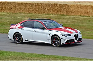 Alfa Romeo Giulia Quadrifoglio AR Racing (ltd edition, at G' Alfa Romeo Giulia Quadrifoglio AR Racing (ltd edition, at G'