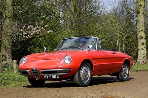 Alfa Romeo Spider Duetto, 1969, Red Alfa Romeo Spider Duetto, 1969, Red