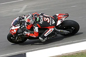 Aprilia Racing Team RSV-4 ridden by Max Aprilia Racing Team RSV-4 ridden by Max