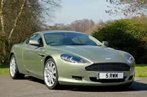 Images Dated 2nd April 2005: Aston Martin DB9