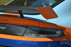 Spoiler Gallery: Aston Martin GT12 2018 Blue & orange & orange
