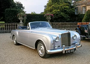 Images Dated 7th November 2006: Bentley R-Type Continental