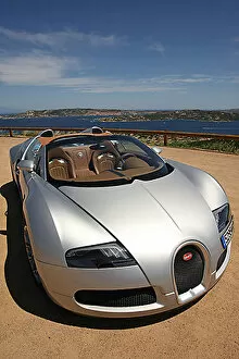 Images Dated 11th June 2009: Bugatti Veyron Grand Sport 2009 silver
