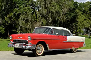 Images Dated 7th August 2007: Chevrolet Bel Air, 1955, Red, & white
