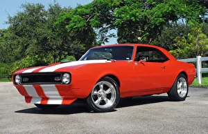Muscle Gallery: Chevrolet Camaro SS, 1968, Red, white stripes