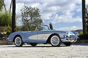 Chevrolet Corvette 1960 Blue & white & white Chevrolet Corvette 1960 Blue & white & white