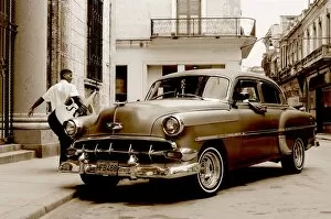 Images Dated 29th November 2003: Cuban Street Cuban Caribbean