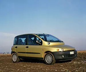 Images Dated 14th February 2010: Fiat Multipla MPV