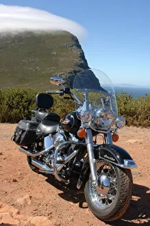 Images Dated 10th February 2006: Harley Davidson FLSTC-1 Heritage Softail Classic