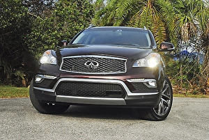 Infiniti QX50 Luxury Compact SUV, 2016, Red, dark Infiniti QX50 Luxury Compact SUV, 2016, Red, dark
