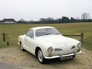 <b class=qtipBold><figcaption>Karmann Ghia Germany</figcaption></b><br> Karmann Ghia Germany