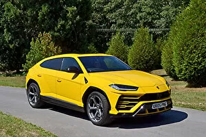 Road Collection: Lamborghini Urus (SUV) 2018 Yellow