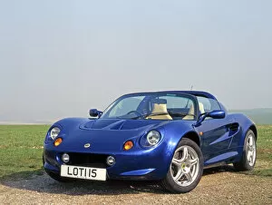 Images Dated 28th December 2012: Lotus Elise 1997 Blue dark
