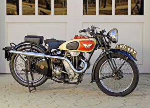 Cream Gallery: Matchless Twin-Port