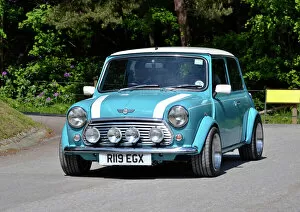 Images Dated 9th June 2013: Mini Coopers 1997