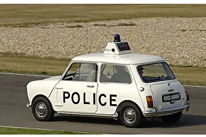mini-morris-coopers-police-car