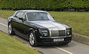<b class=qtipBold><figcaption>Rolls-Royce Phantom Coupe</figcaption></b><br><br><em>© www.carphoto.co.uk Car Photo Library</em> Rolls-Royce Phantom Coupe